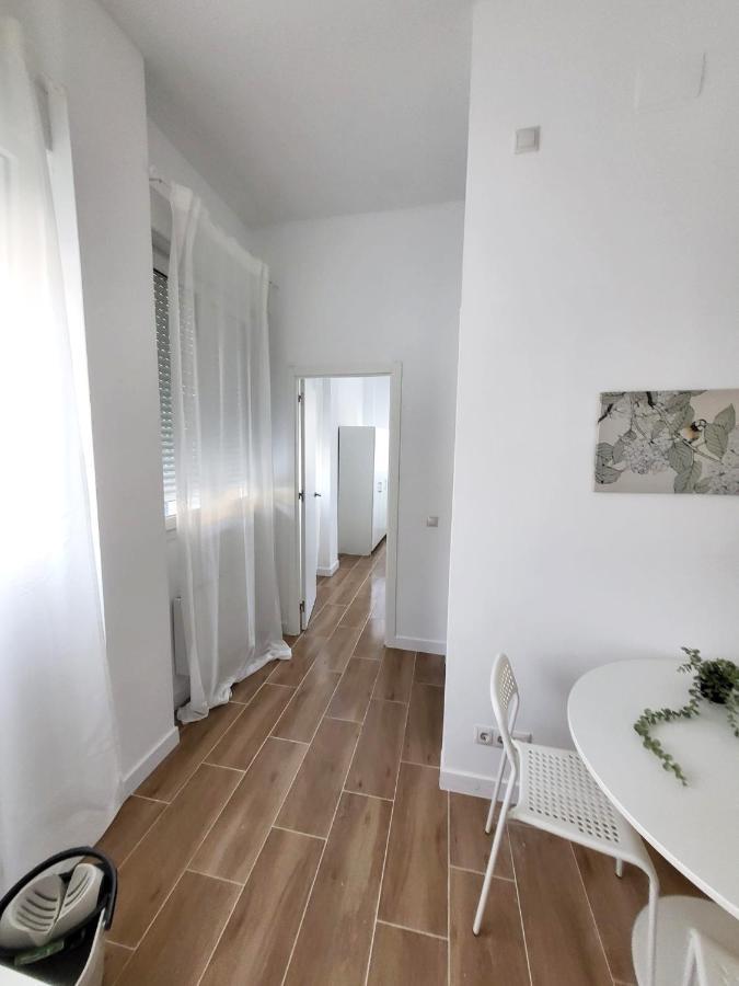 마드리드 Bonito Piso A 300 M De Metro Garcia Noblejas 아파트 외부 사진